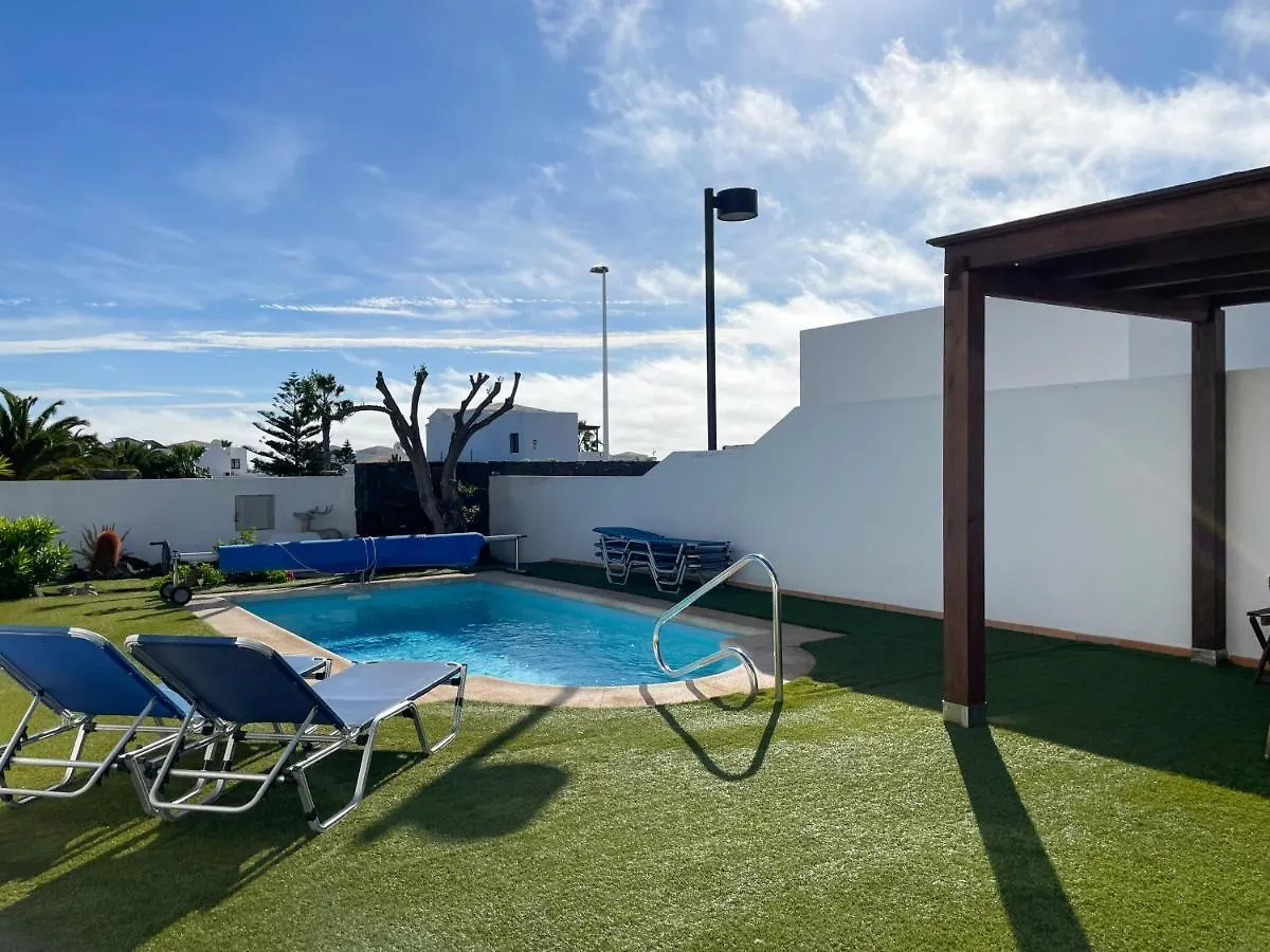 Casa Sol Y Mar Azul Un'Oasi A Due Passi Dal Mare Villa Playa Blanca