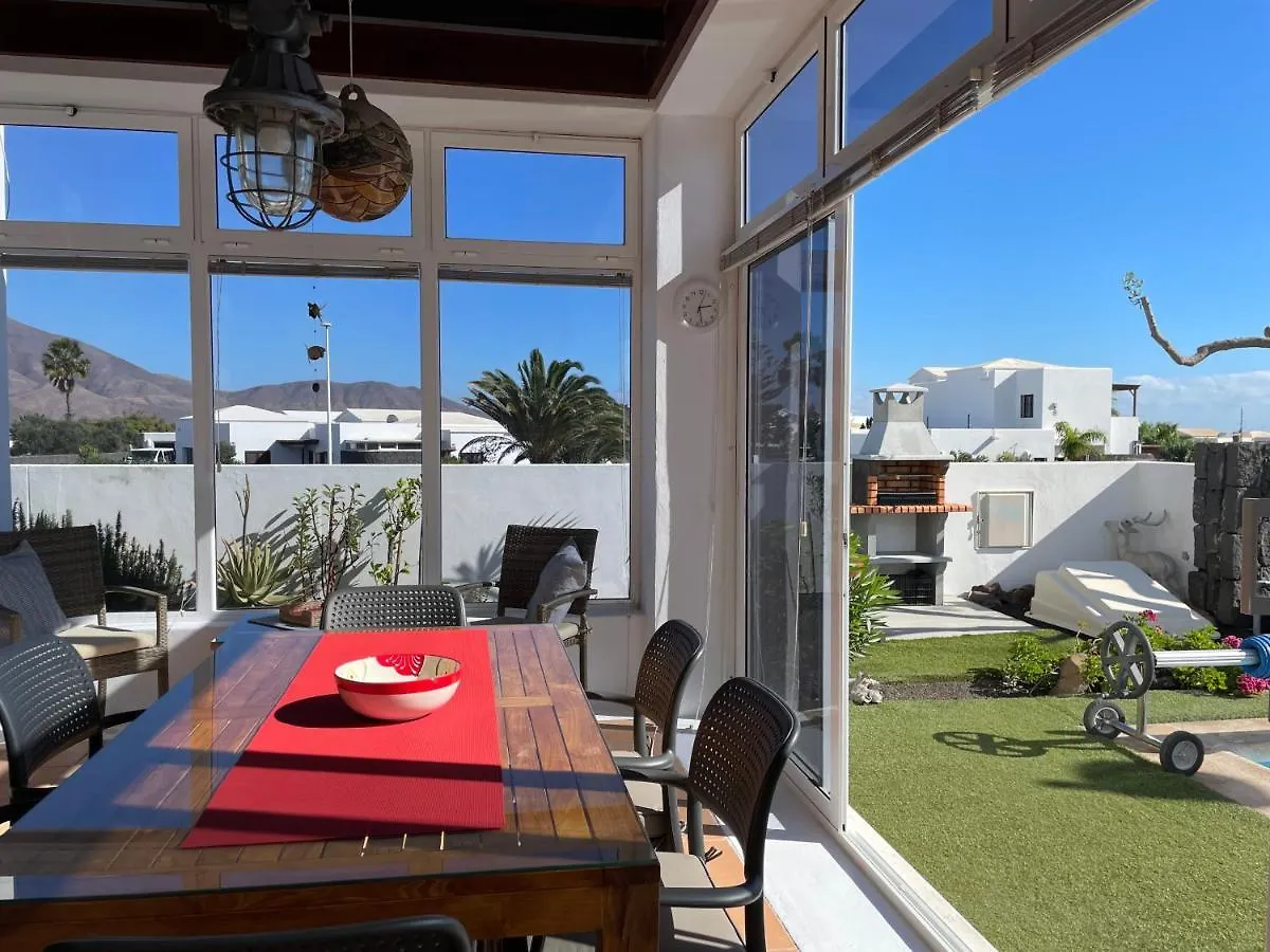 Casa Sol Y Mar Azul Un'Oasi A Due Passi Dal Mare Villa Playa Blanca  Spain