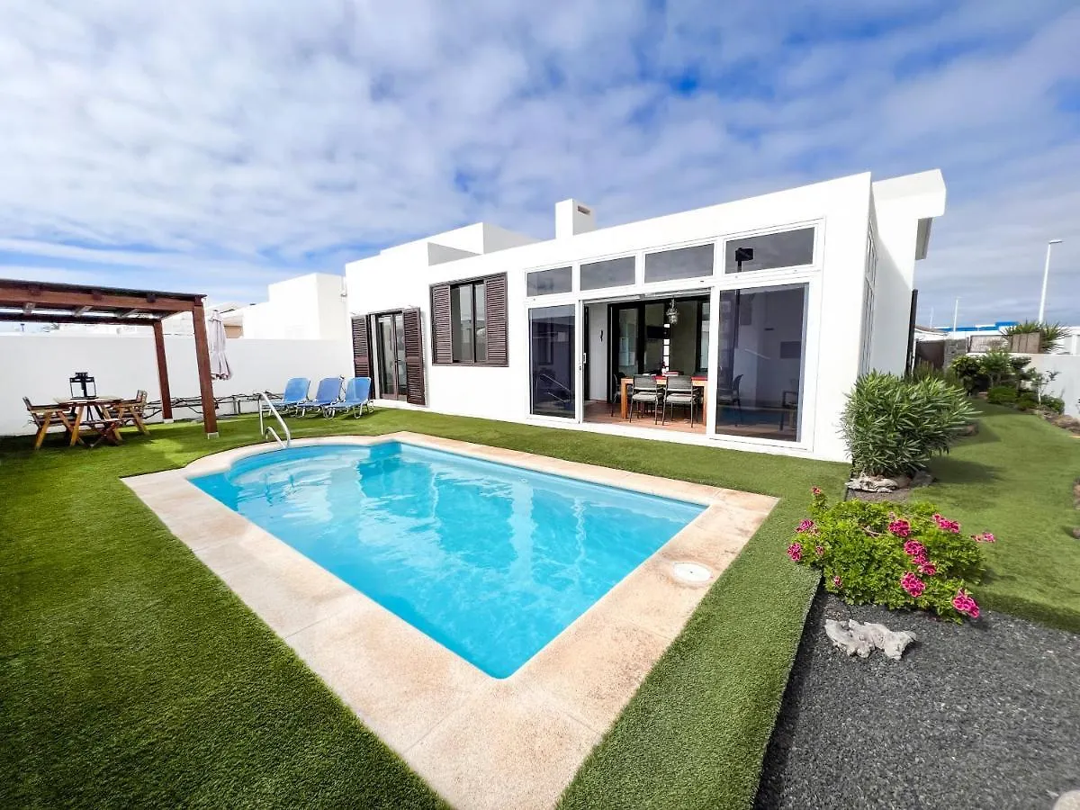 Casa Sol Y Mar Azul Un'Oasi A Due Passi Dal Mare Villa Playa Blanca