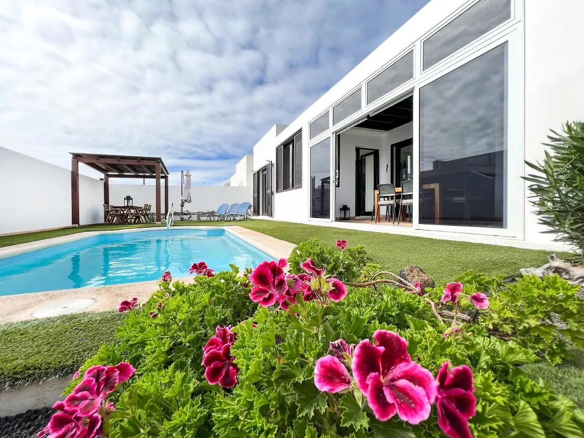 Casa Sol Y Mar Azul Un'Oasi A Due Passi Dal Mare Villa Playa Blanca